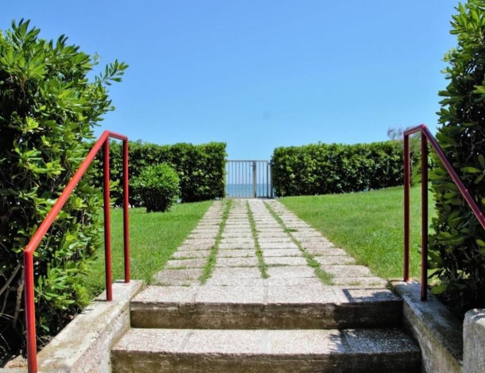 Casa Mary Apartment in Marotta