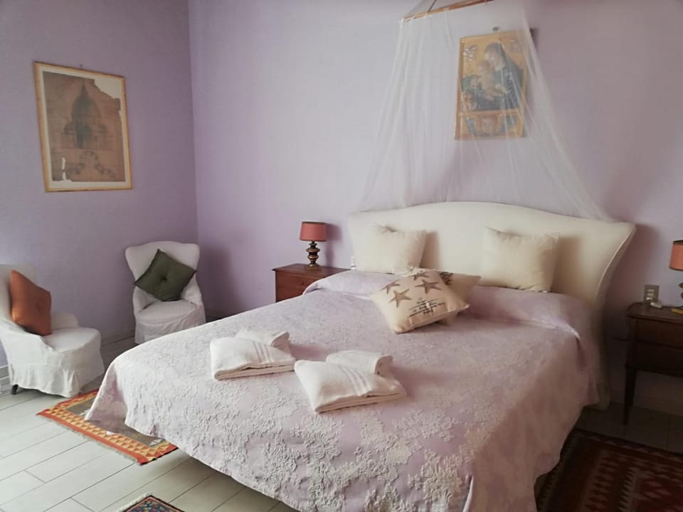 La Rosa Townhouse Apartment in Florence
