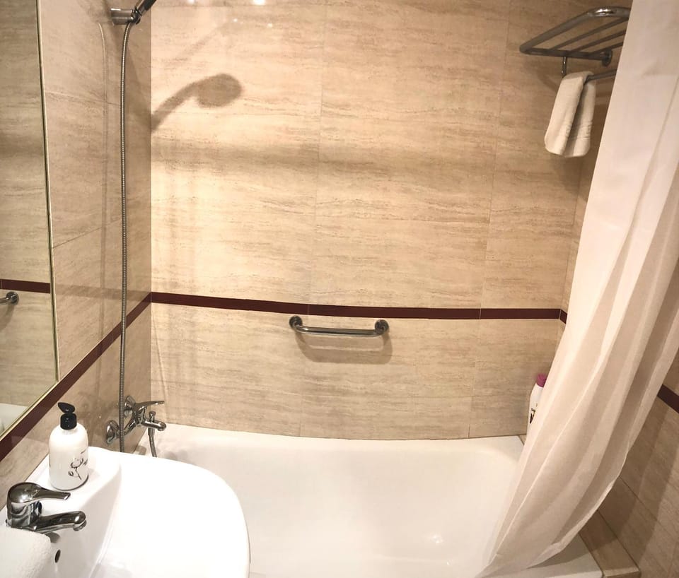 Bathroom, Bath
