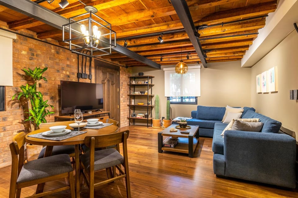 Living room, Dining area