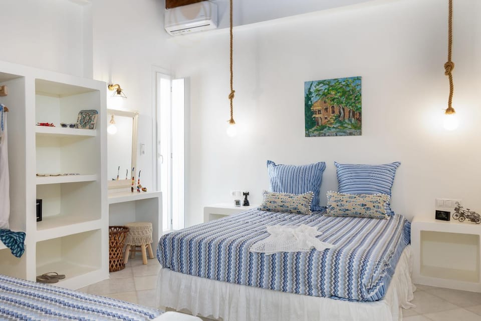 Bed, Bedroom, wardrobe