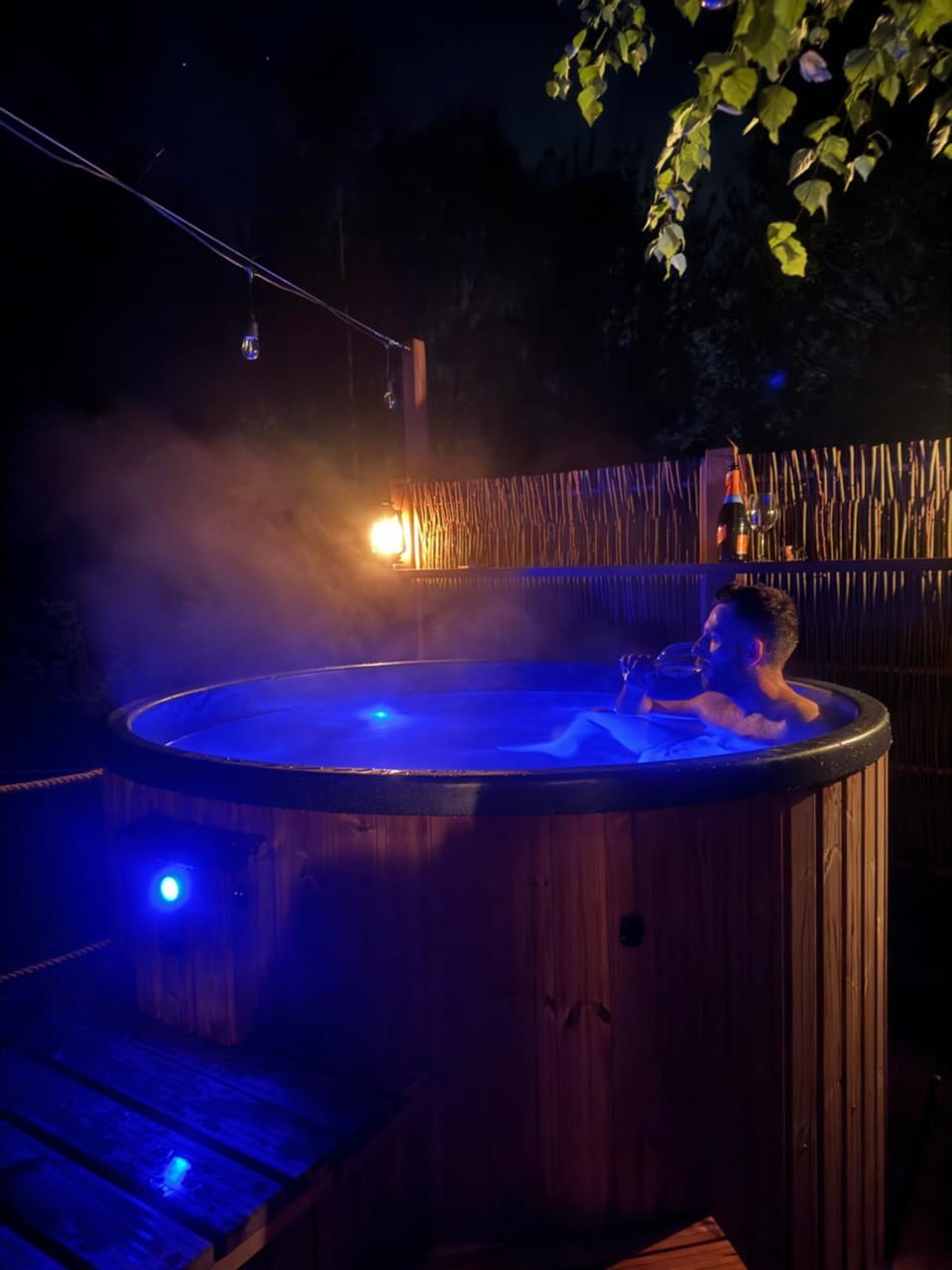 Garden, Hot Tub