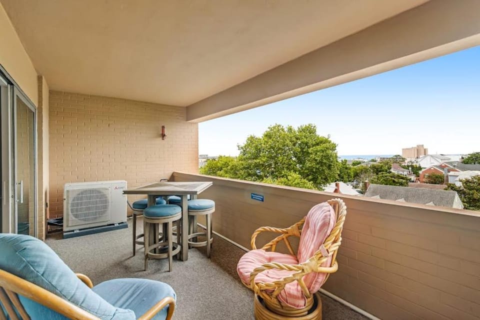 Rehoboth Beach --- 23 Maryland Ave #500 - Tidewater House Apartment in Henlopen Acres