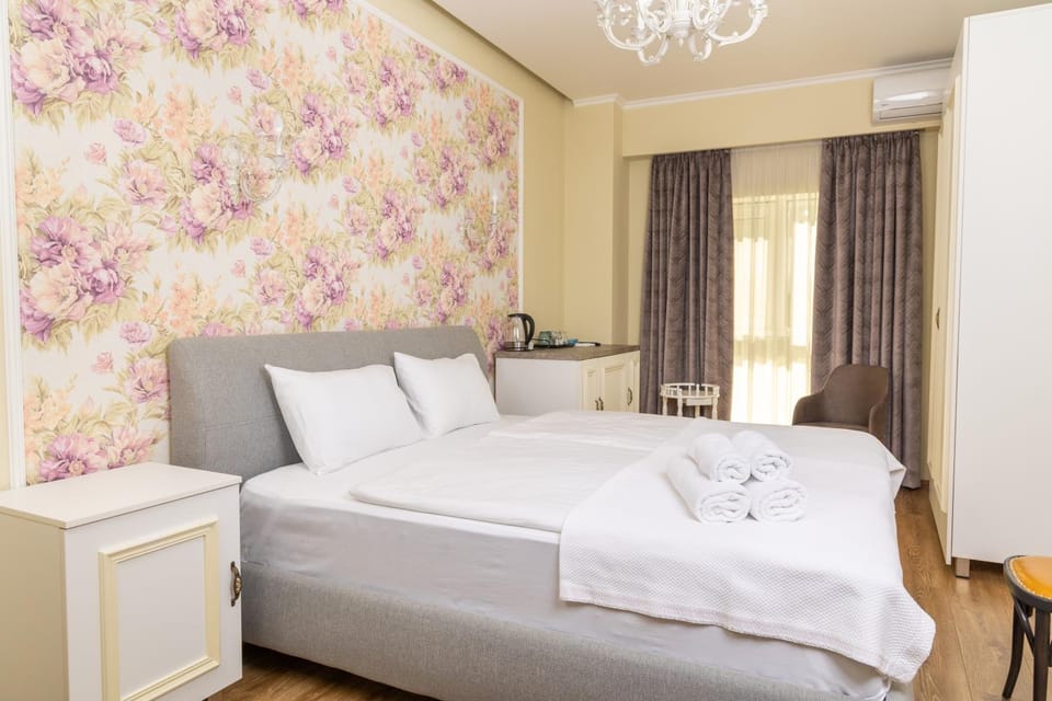 Bed, Bedroom, wardrobe