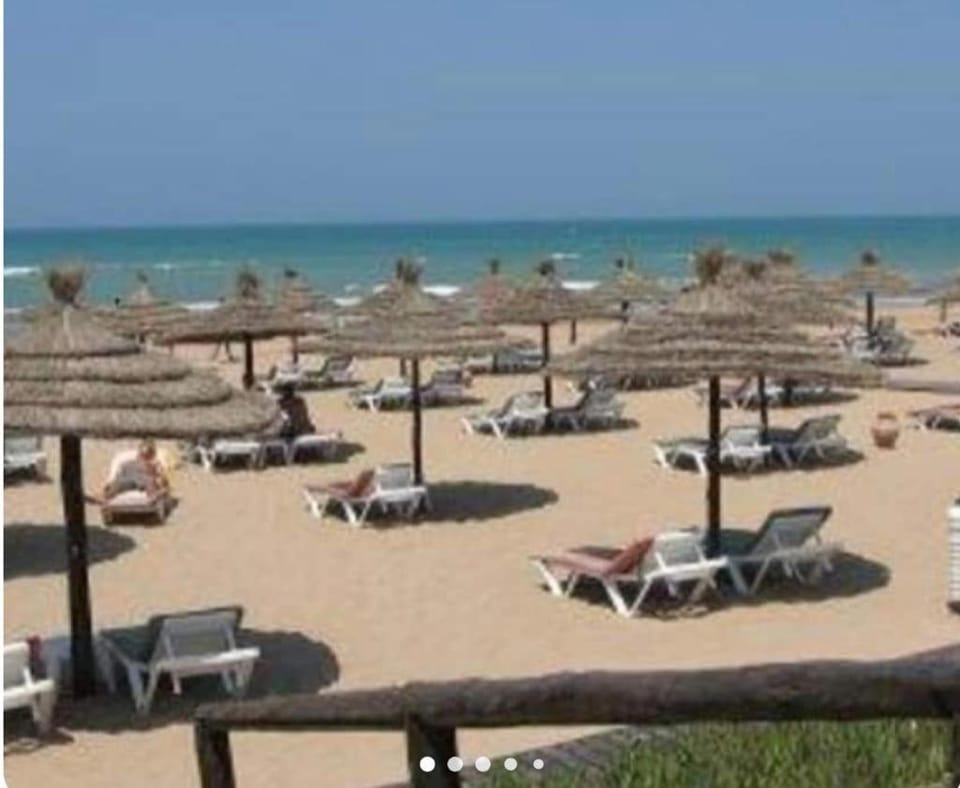 maison du bonheur en bord de mer avec piscine Villa in Morocco