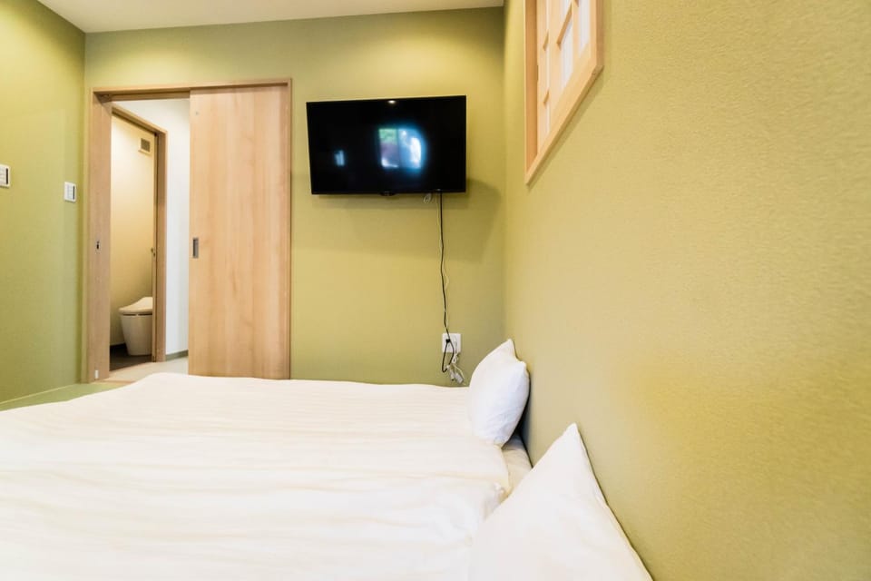TV and multimedia, Bedroom