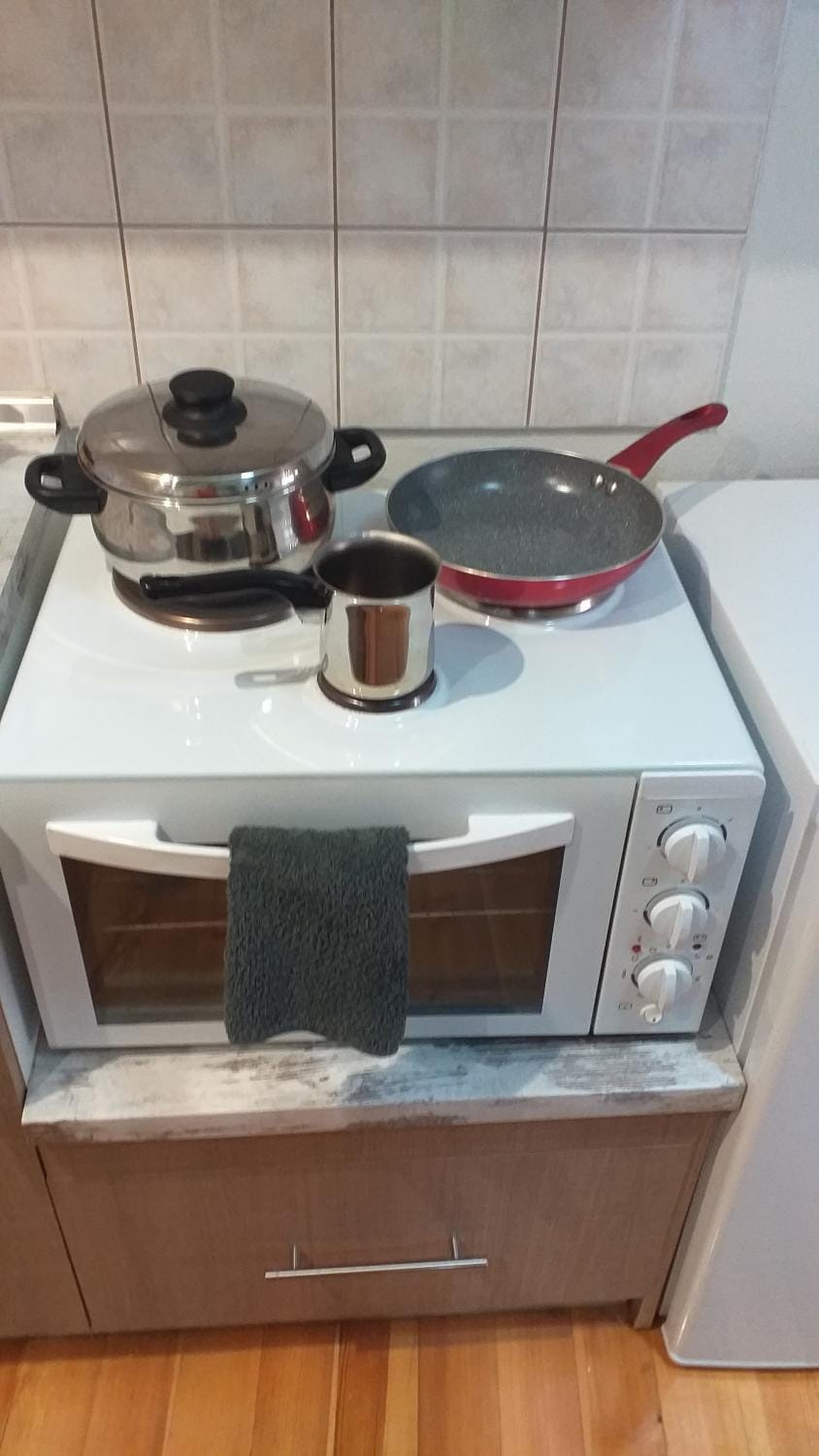 pet friendly, stove
