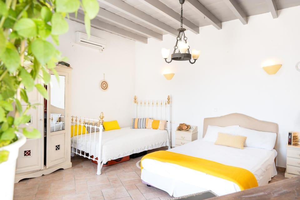 Property building, Living room, Bedroom