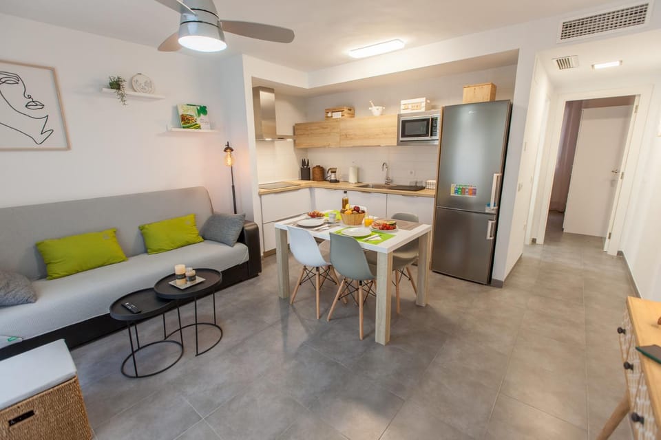 Living room, Dining area