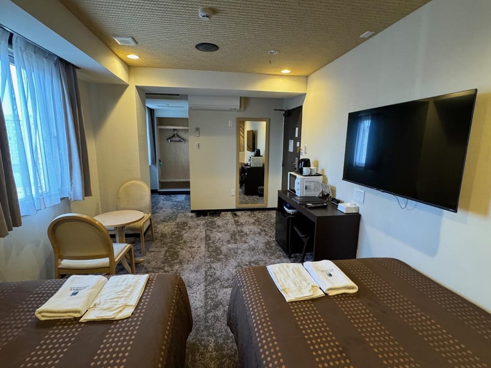 HOTEL LiVEMAX Kyoto Gojo Hotel in Kyoto