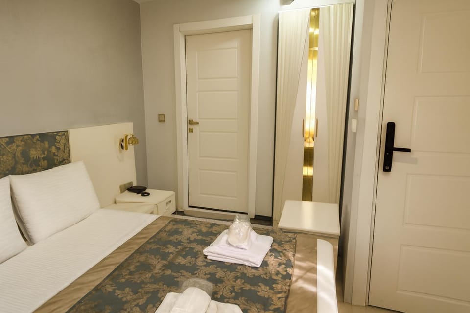 Bed, Photo of the whole room, Bedroom, towels, wardrobe