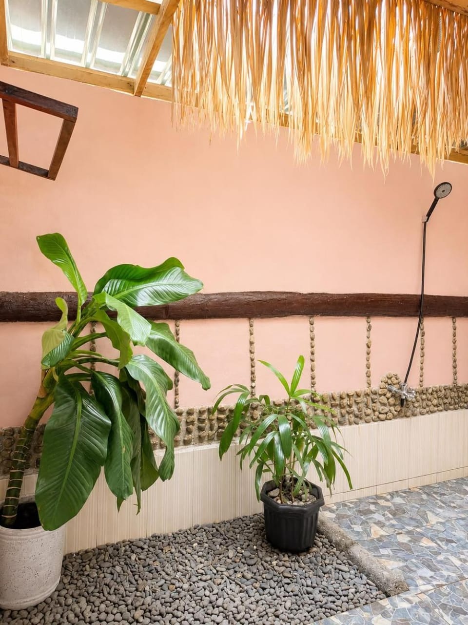 Jungle life guesthouse Trekking & Transport Book with us Bed and Breakfast in Indonesia
