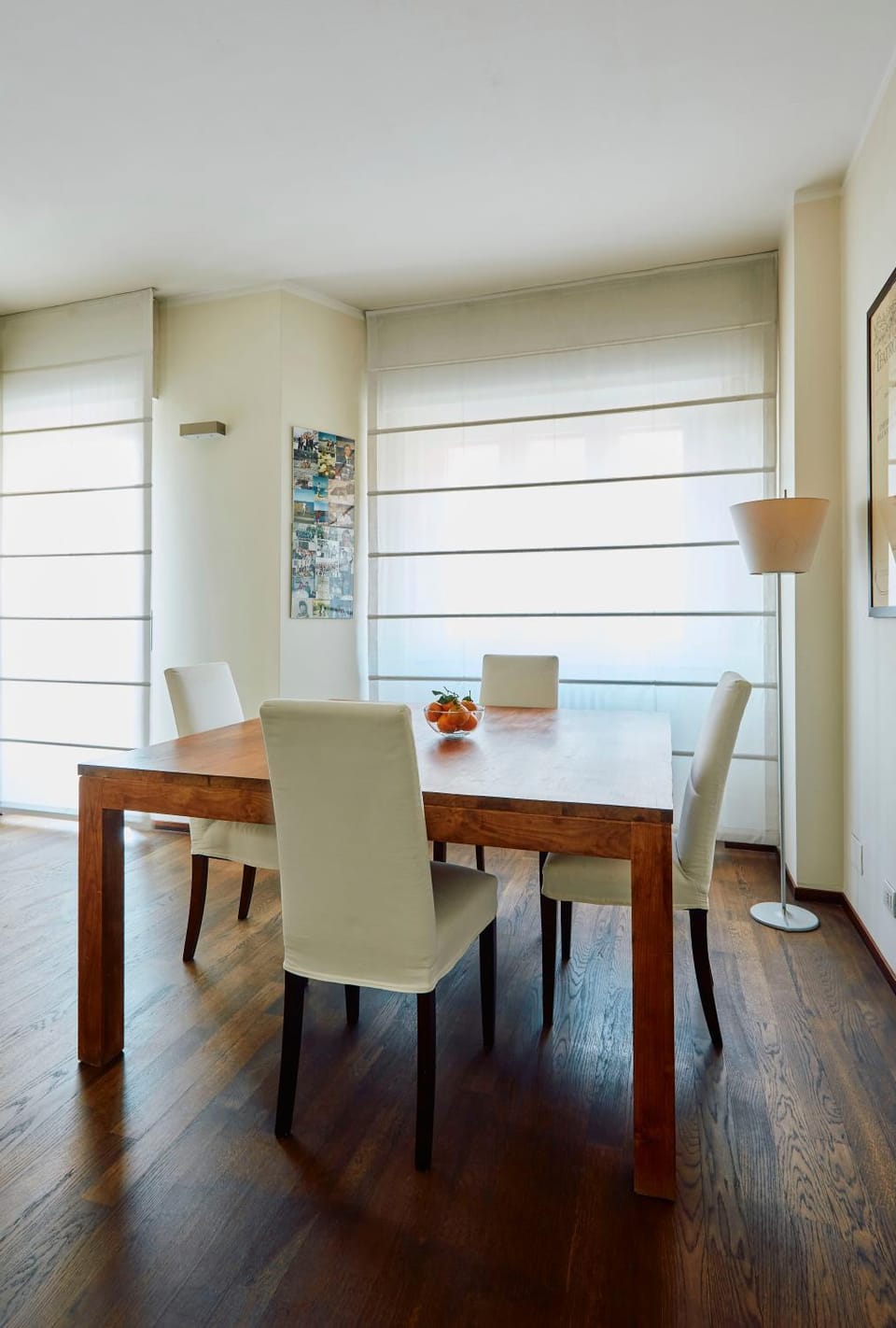 Living room, Dining area, locker, air conditioner