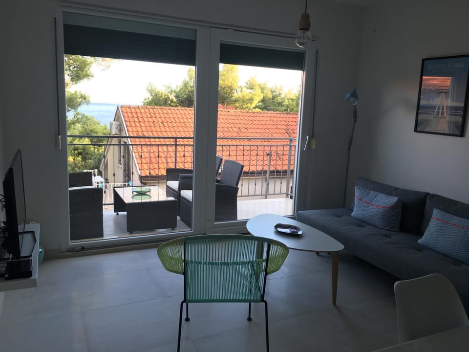 Balcony/Terrace, Living room