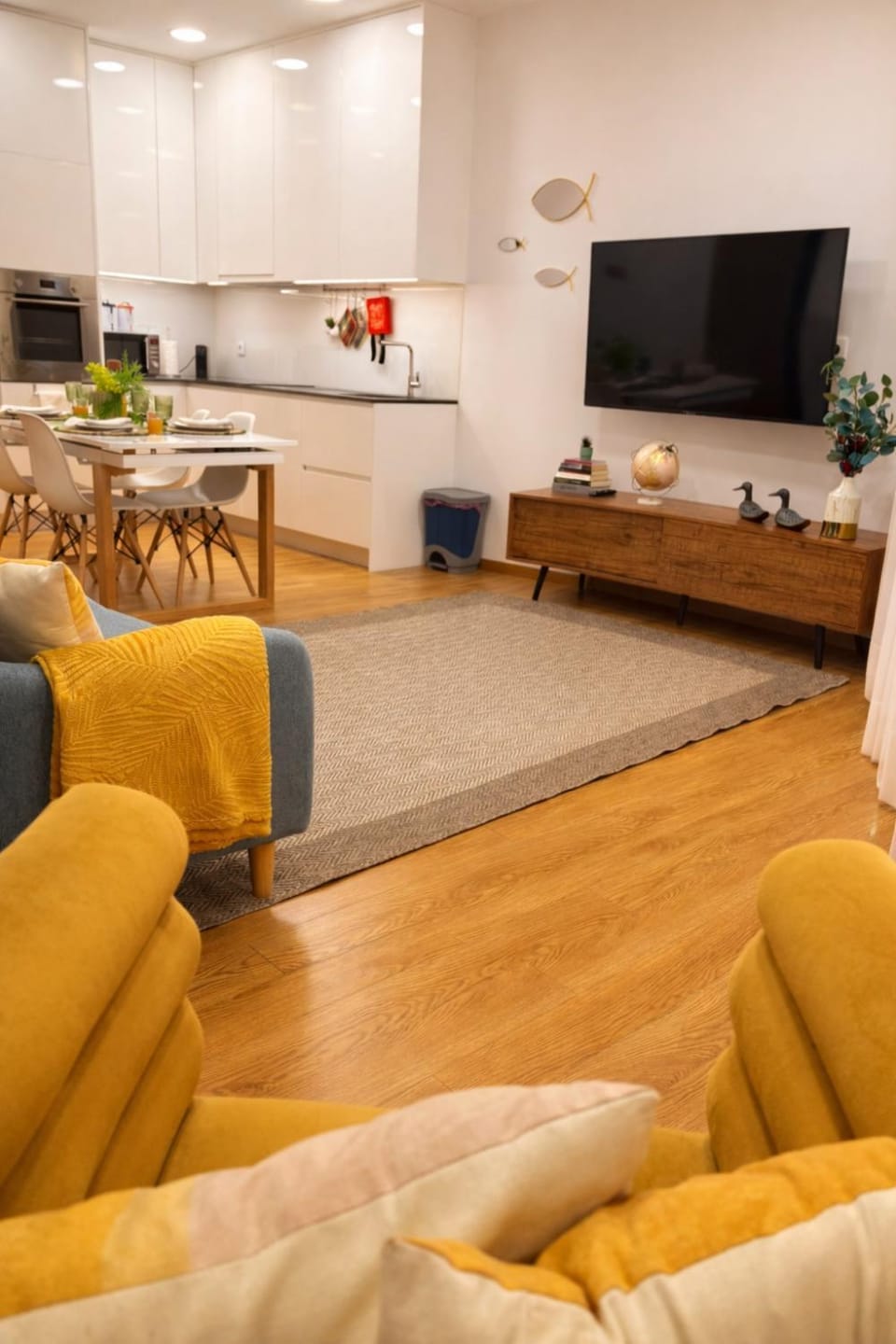 TV and multimedia, Living room