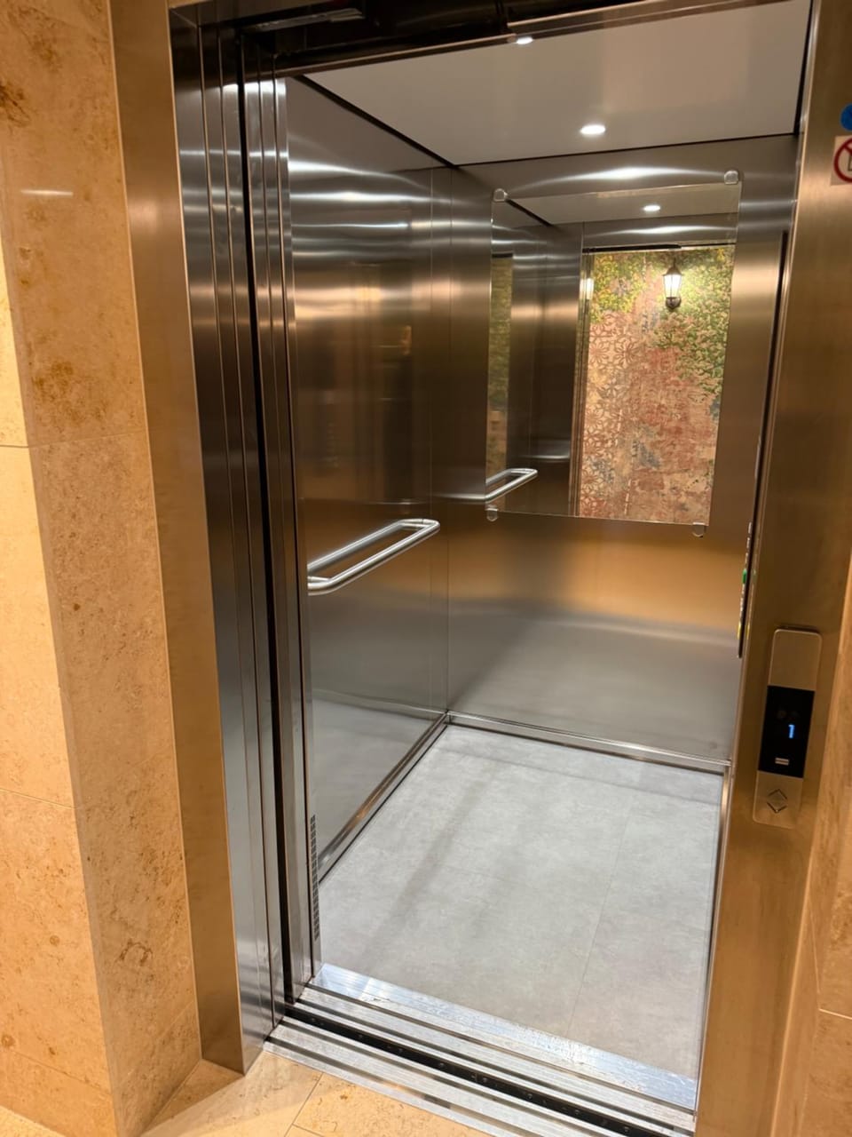 elevator