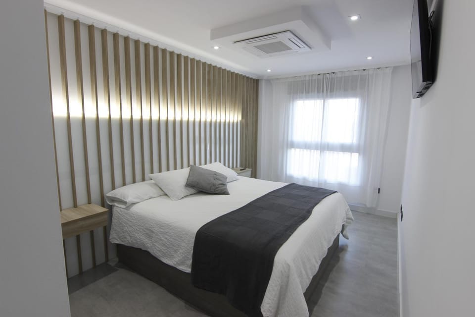 Bed, Bedroom, Sea view, air conditioner