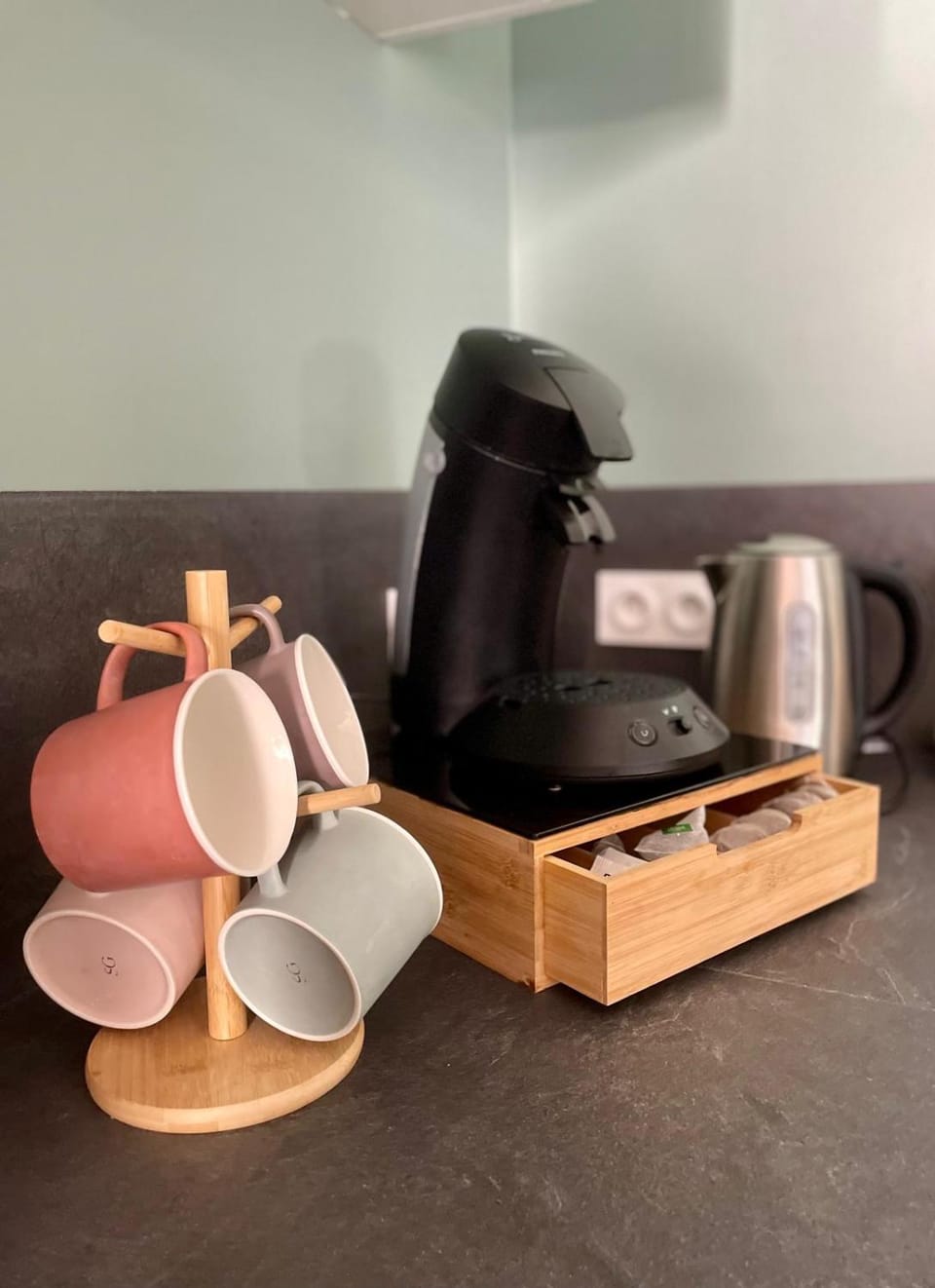 Coffee/tea facilities
