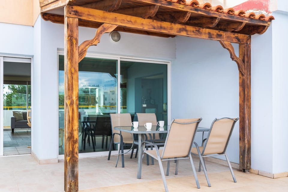 Balcony/Terrace, Seating area, Dining area