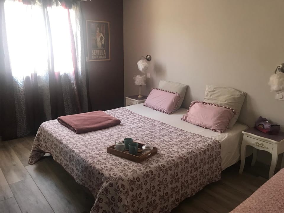 La Hom'House Vacation rental in Occitanie