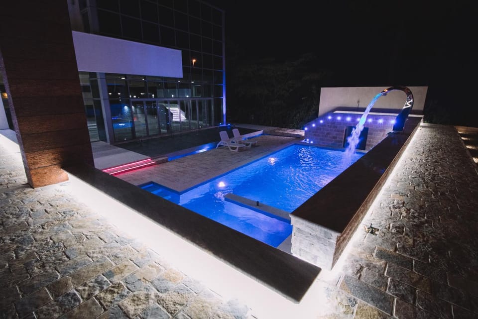 Swimming pool