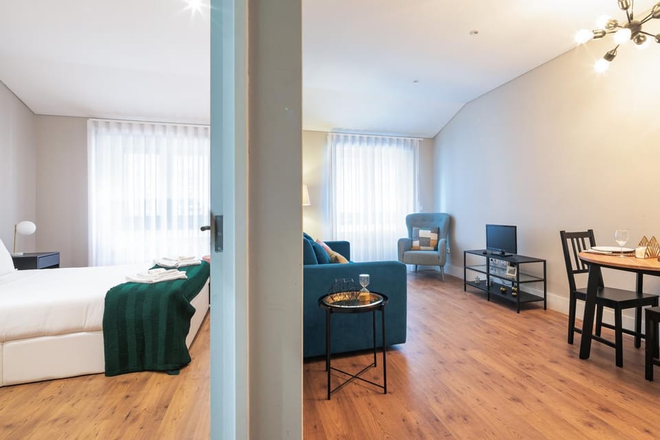Virtudes Flat Apartment in Porto
