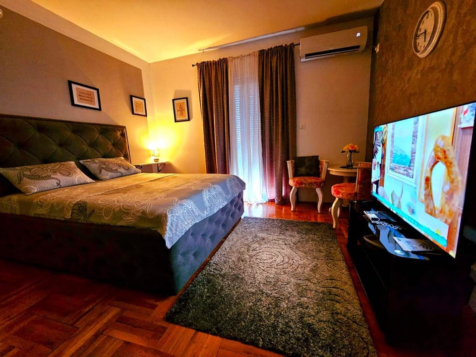 Studio Place 8 Apartment in Podgorica