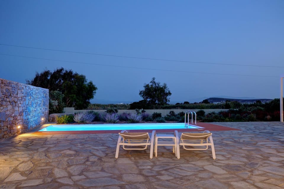 Natural landscape, Swimming pool, sunbed