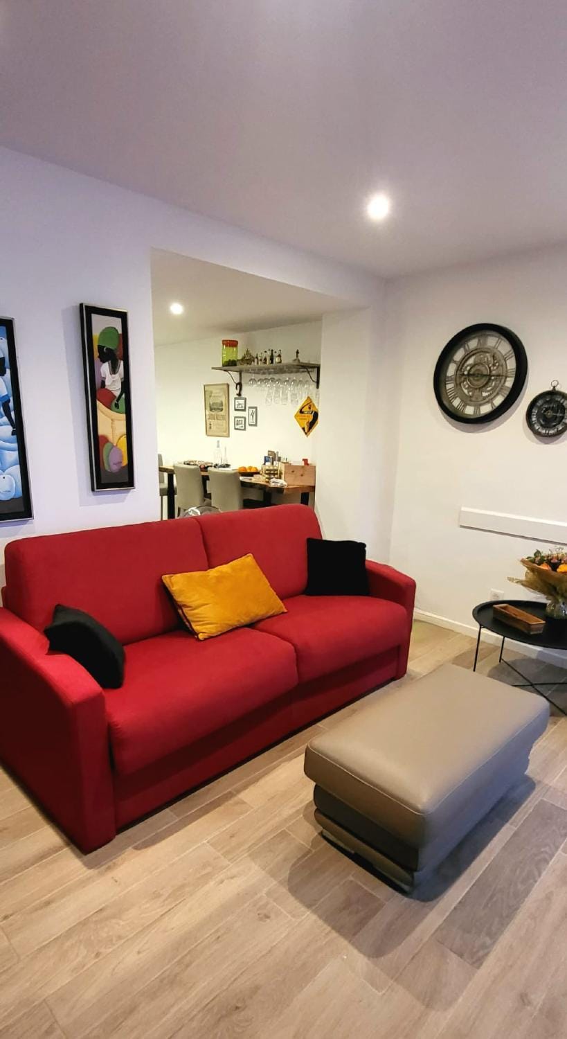 Living room, Seating area