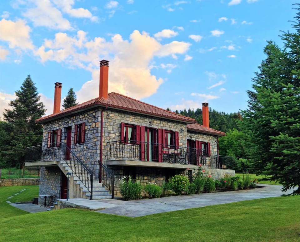 Φιλοξένια Studios Bed and Breakfast in Arcadia, Greece