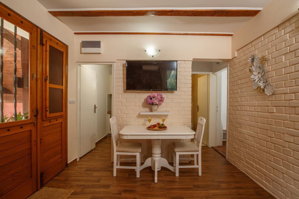 Property building, Dining area