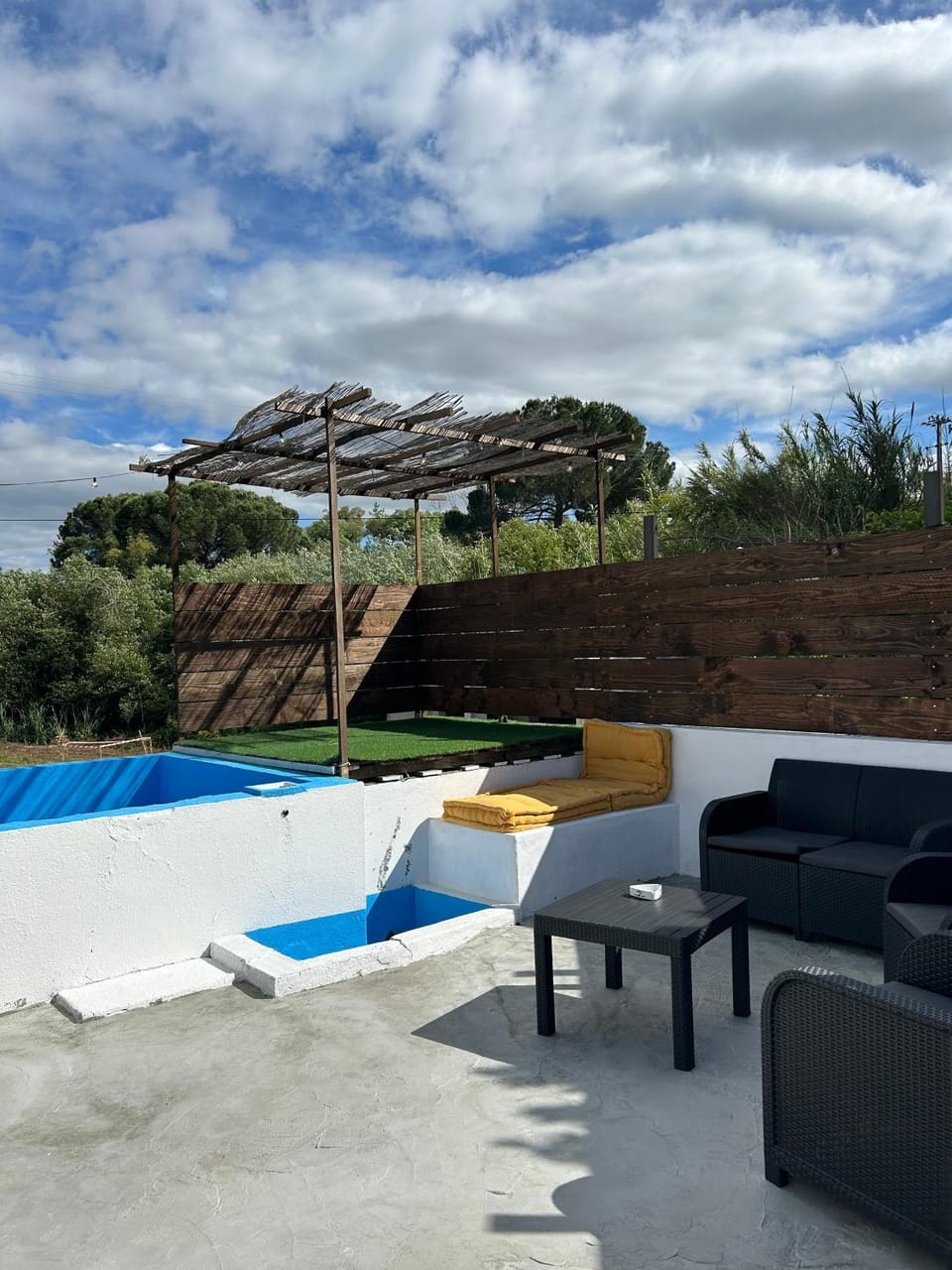 Patio, Seating area, sunbed