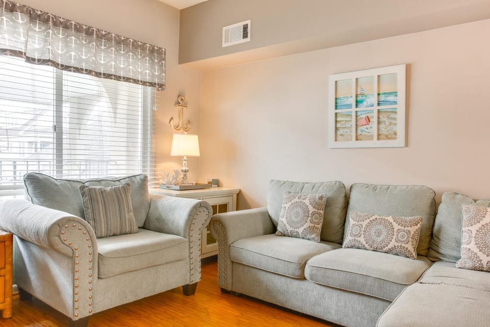 Quaint Wildwood Condo ~ Walk to Beach! House in Wildwood