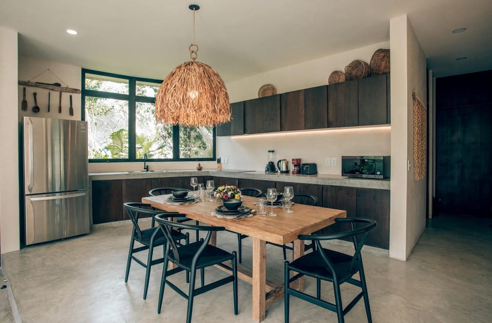 Food and drinks, Dining area, stove