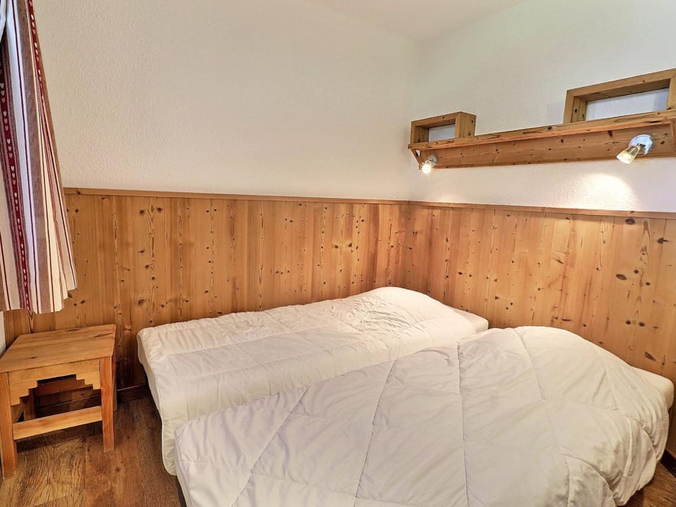 Confortable 2 Pièces, Skis aux Pieds & Proche Commerces - FR-1-182A-29 Apartment in Les Allues