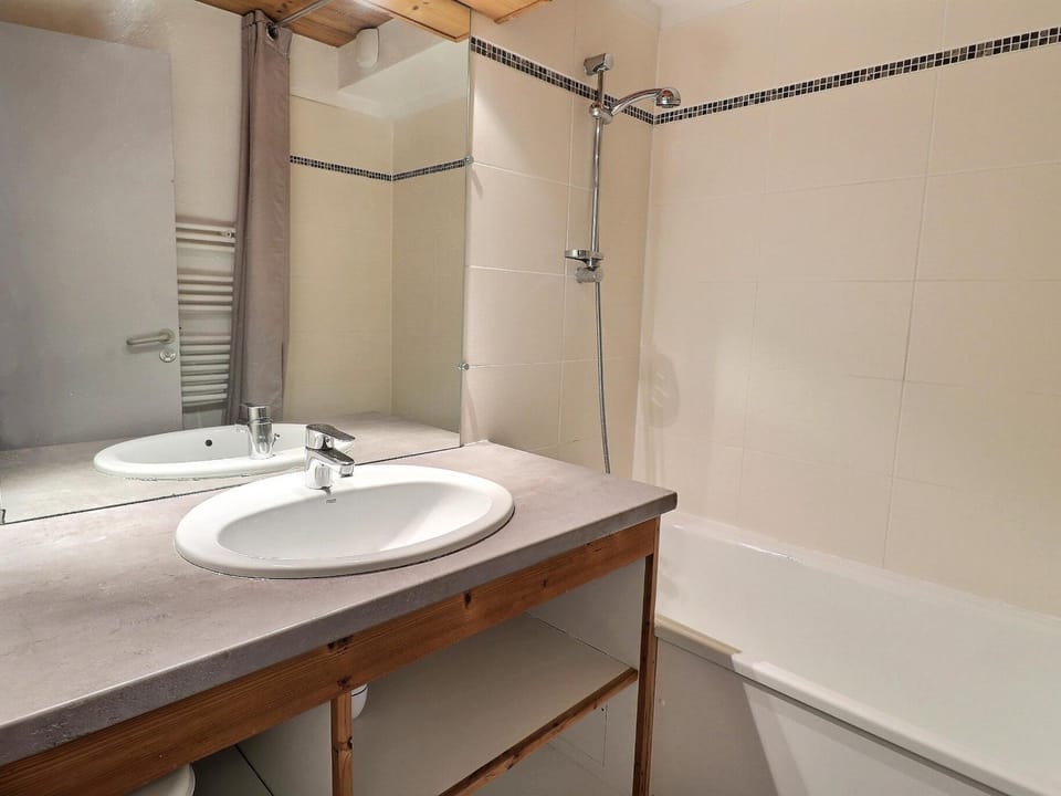 2 Pièces Confortables, Skis aux Pieds, Animaux Admis Apartment in Les Allues