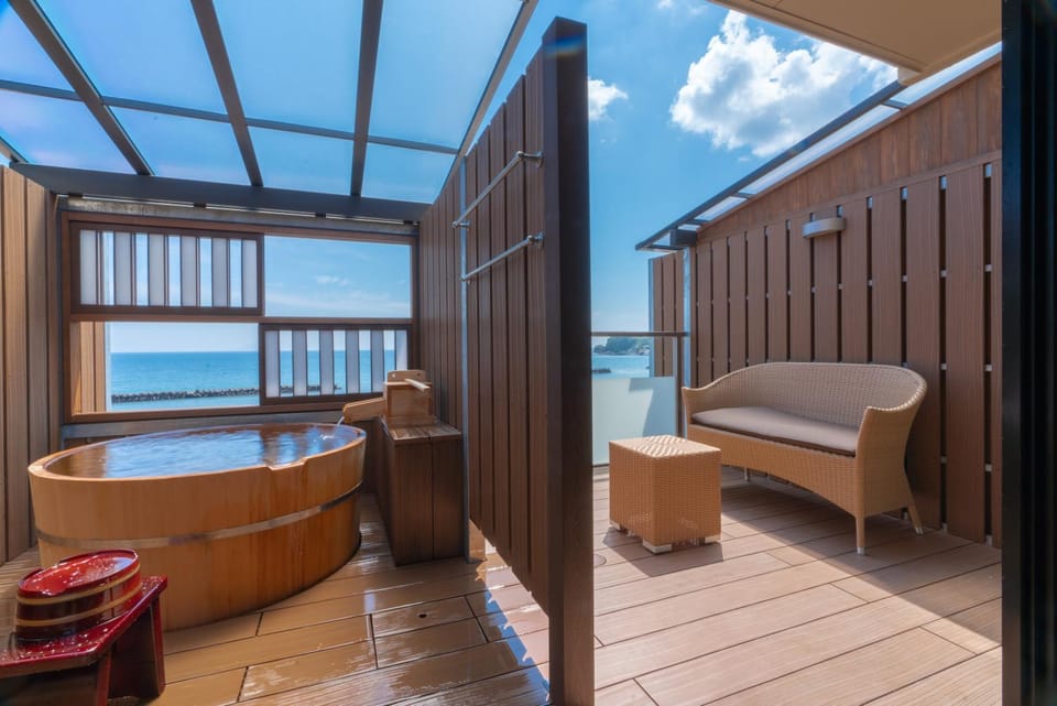 Day, Natural landscape, Hot Spring Bath, View (from property/room), Balcony/Terrace, Sea view, Open Air Bath