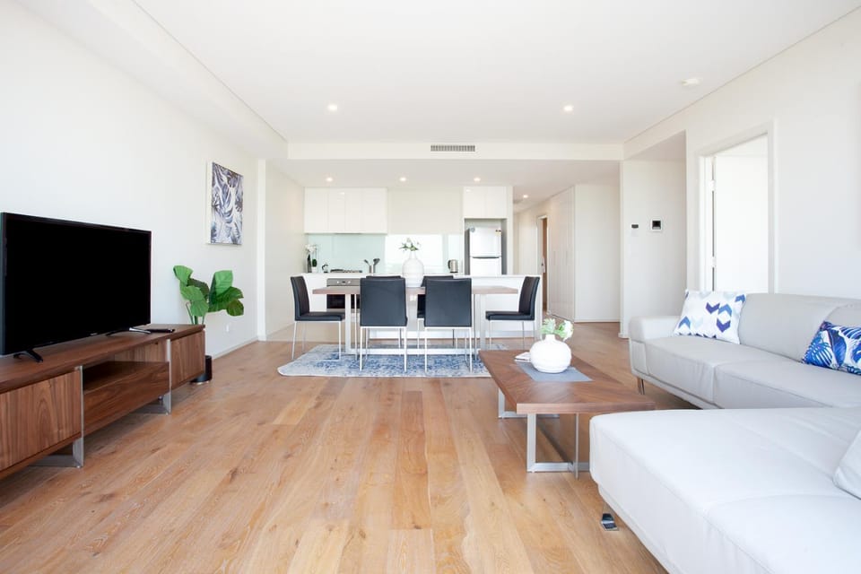 Communal lounge/ TV room, TV and multimedia, Living room, Seating area
