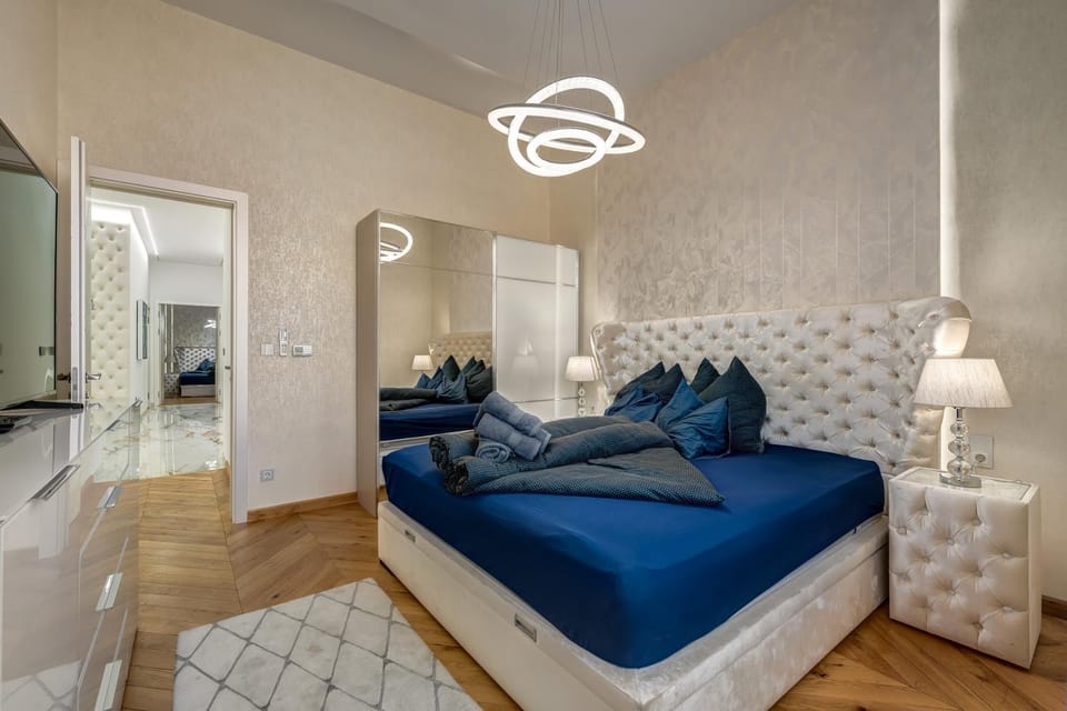 Heart of Budapest Luxury Apartment with Amazing View Apartment in Budapest