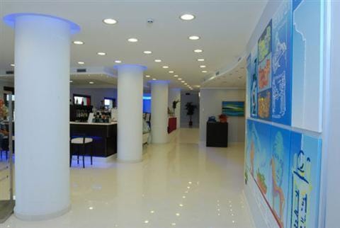 Lounge or bar