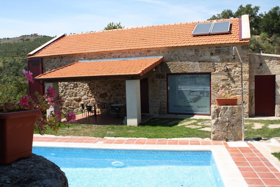 Property building, Facade/entrance, Swimming pool