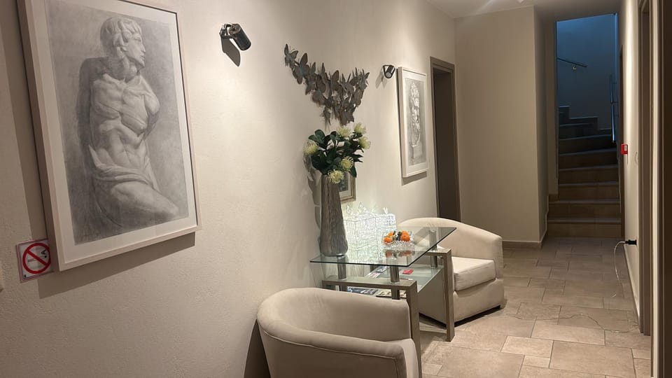 Property building, Internal: Not applicable to any particular room