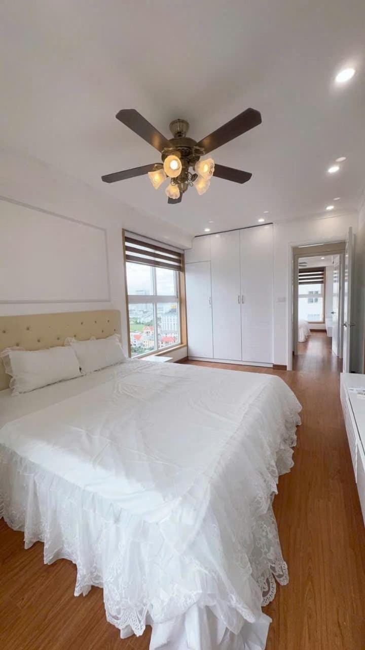Căn hộ 3 phòng ngủ newlife bãi cháy Apartment in Laos