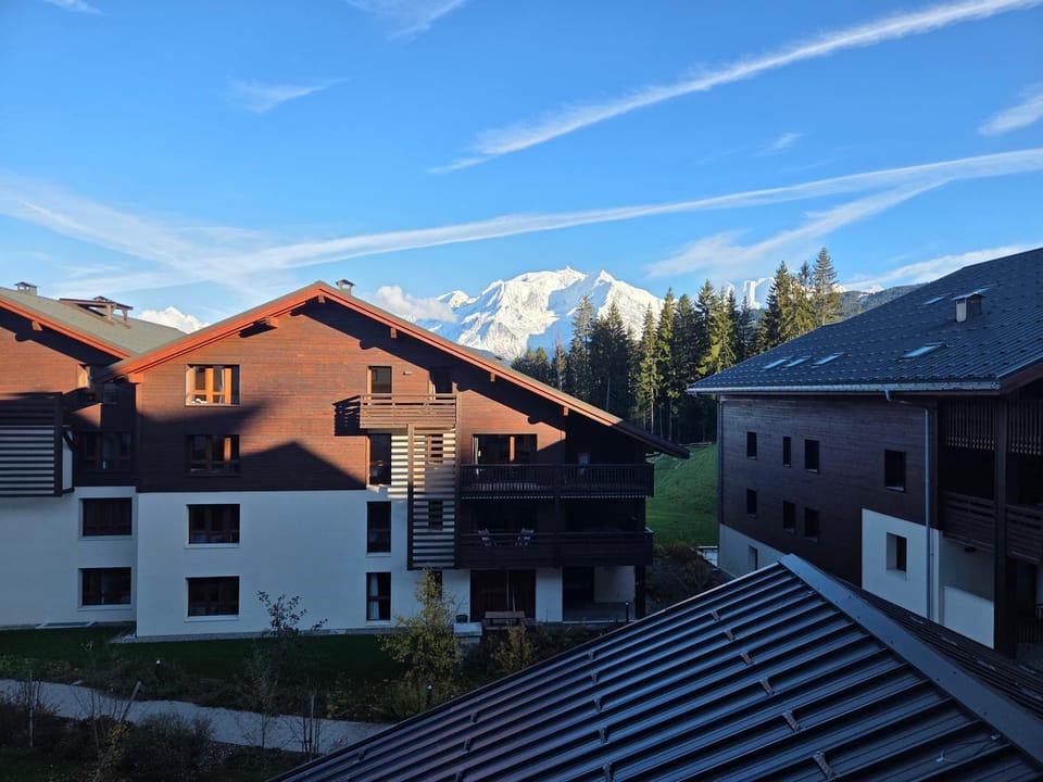 Les Roches du Mont Blanc - Résidence & Spa Apartment hotel in Combloux