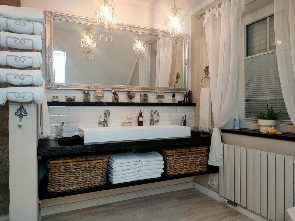 Luana`s White Cottage Vacation rental in Lower Saxony, Germany