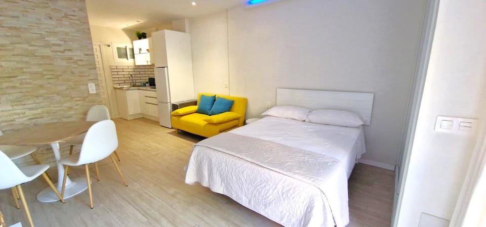 Apartment with large sunny terrace Apartment in Benalmadena