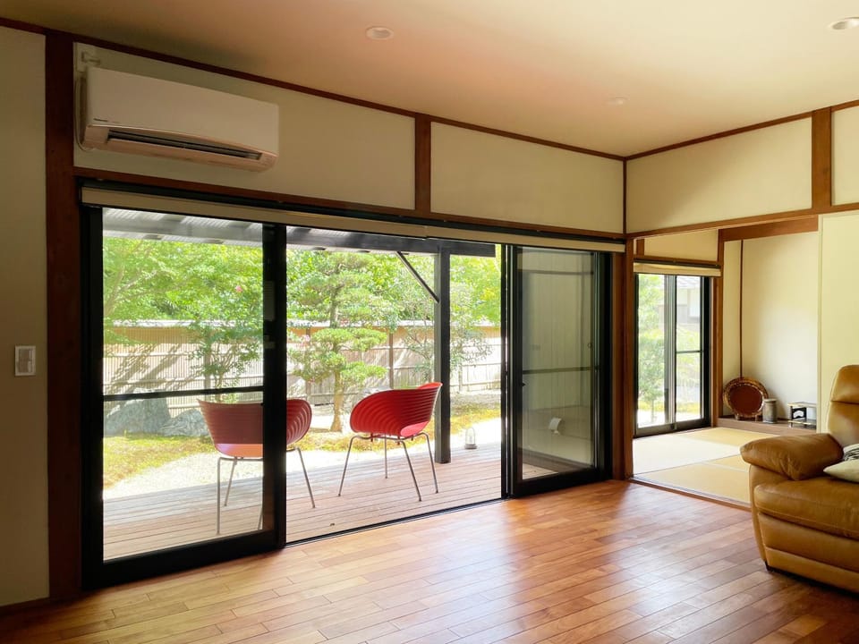 Balcony/Terrace, Living room, Seating area, Garden view