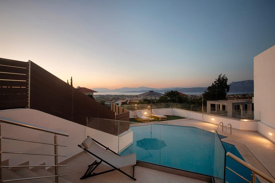 Patio, Nearby landmark, Day, Natural landscape, Garden, Pool view, Sea view, Swimming pool, Swimming pool, Sunset, sunbed