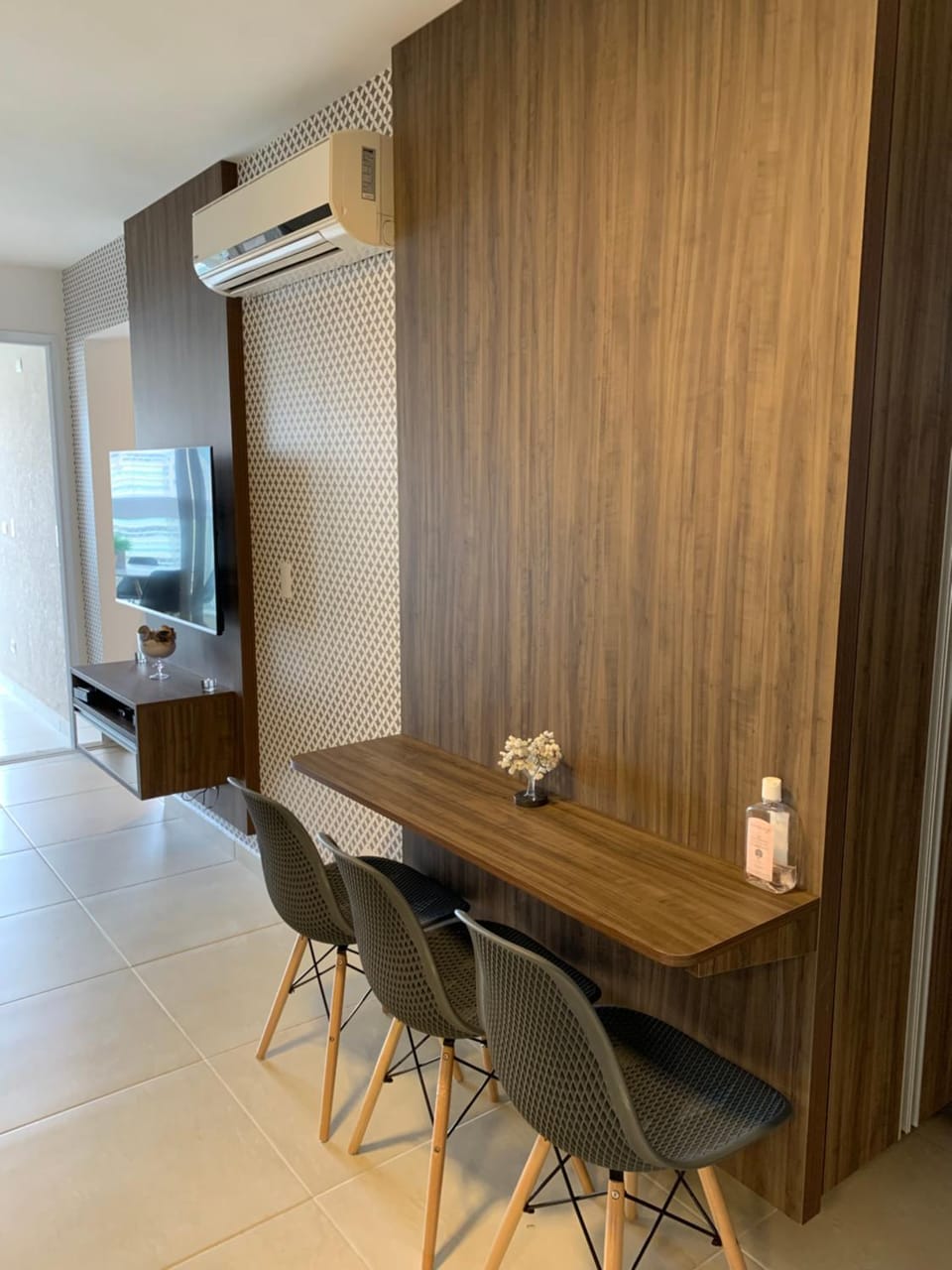 Apartamento Alto Padrão / prédio com piscina e quadra. Apartment in State of São Paulo