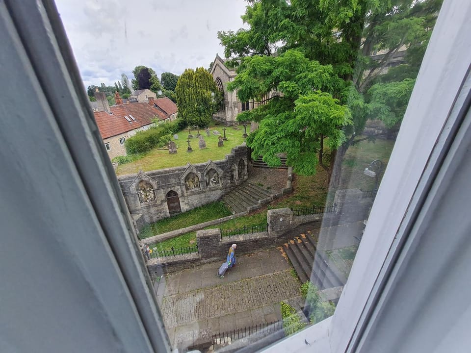 The Old Church House top floor in private house central Frome Vacation rental in Frome
